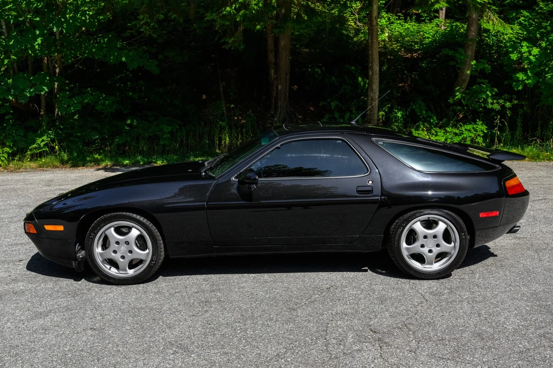 1993 Porsche 928 GTS - Image 26 of 31