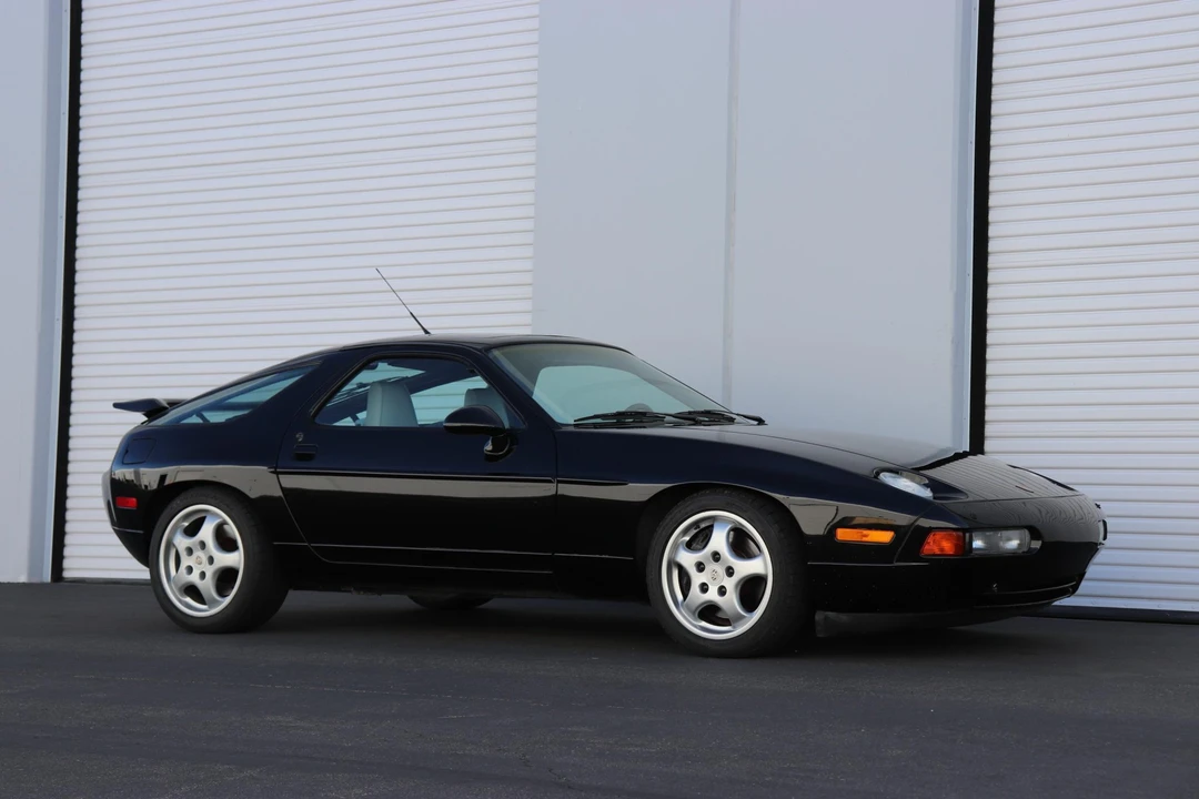 1993 Porsche 928 GTS - Image 14 of 31
