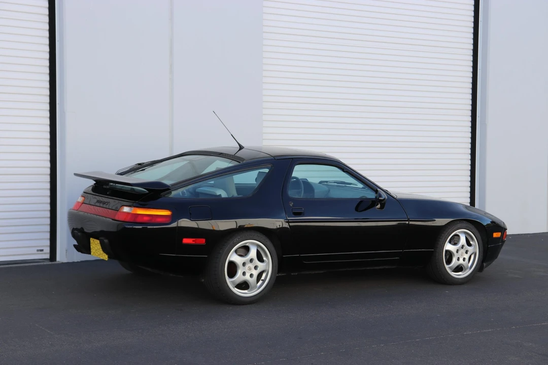 1993 Porsche 928 GTS - Image 12 of 31