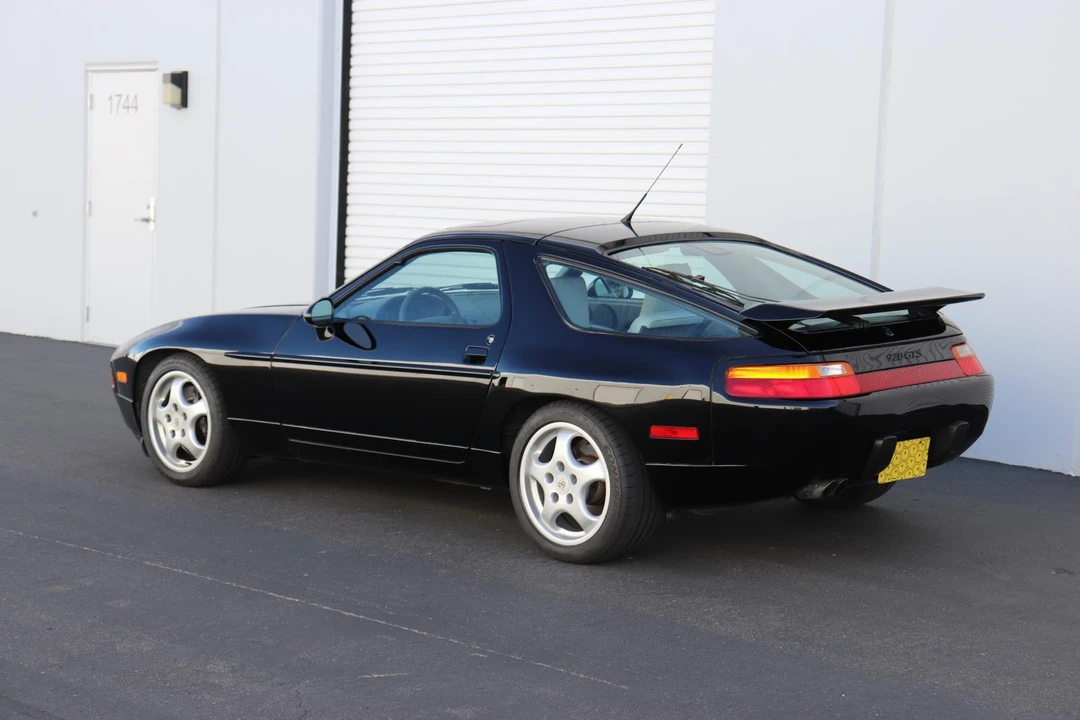 1993 Porsche 928 GTS - Image 6 of 31