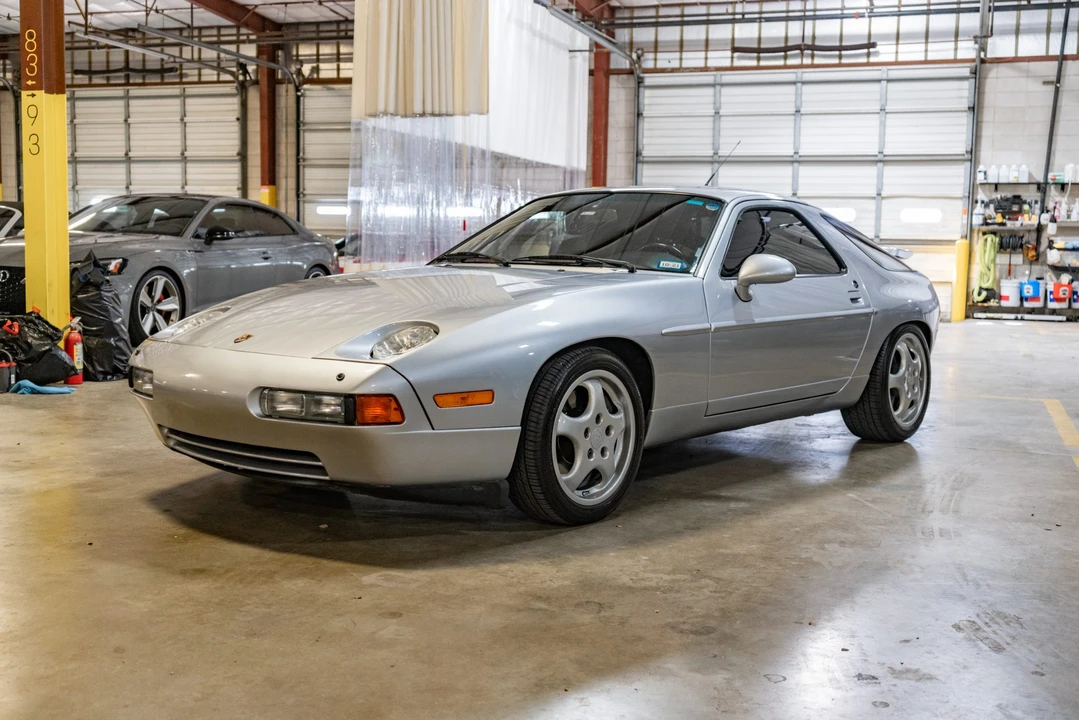 1993 Porsche 928 GTS - Image 3 of 31