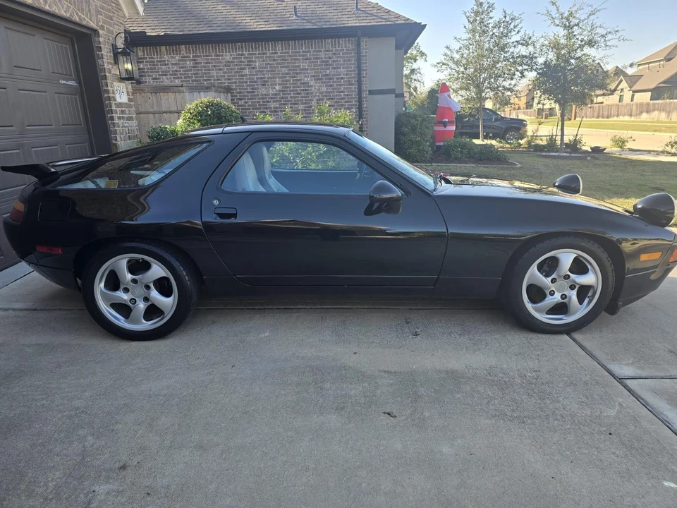 1993 Porsche 928 GTS - Image 10 of 21