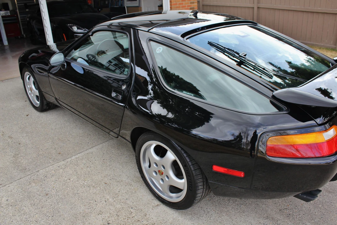 1993 Porsche 928 GTS - Image 14 of 31