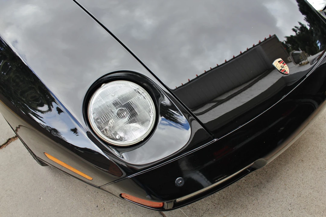 1993 Porsche 928 GTS - Image 24 of 31