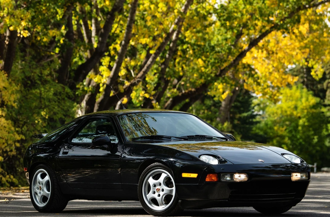 1993 Porsche 928 GTS - Image 2 of 31
