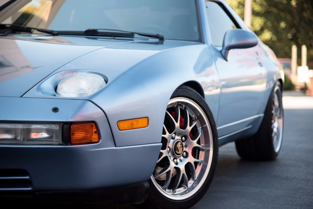 1993 Porsche 928 GTS - Image 18 of 31
