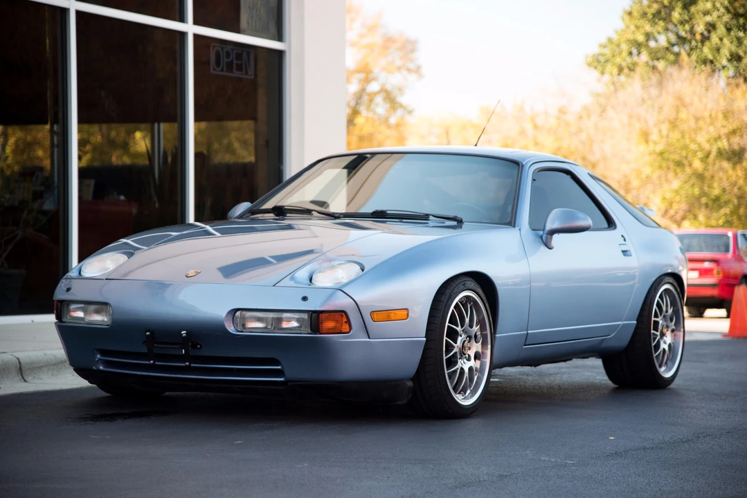 1993 Porsche 928 GTS - Image 3 of 31