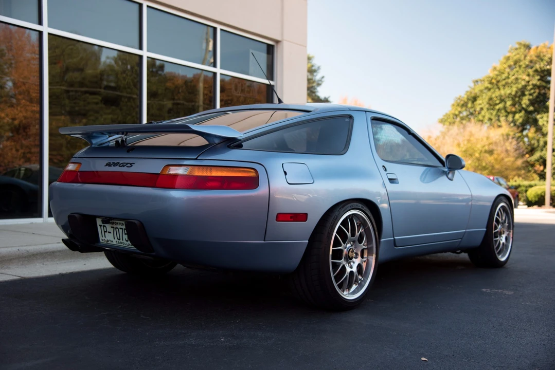 1993 Porsche 928 GTS - Image 8 of 31
