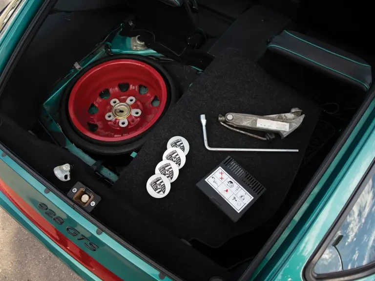 1993 Porsche 928 GTS - Image 26 of 31