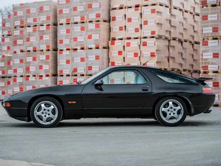 1993 Porsche 928 GTS - Image 6 of 31