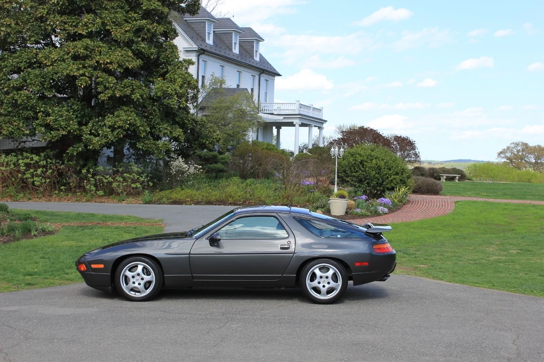 1993 Porsche 928 GTS - Image 2 of 31