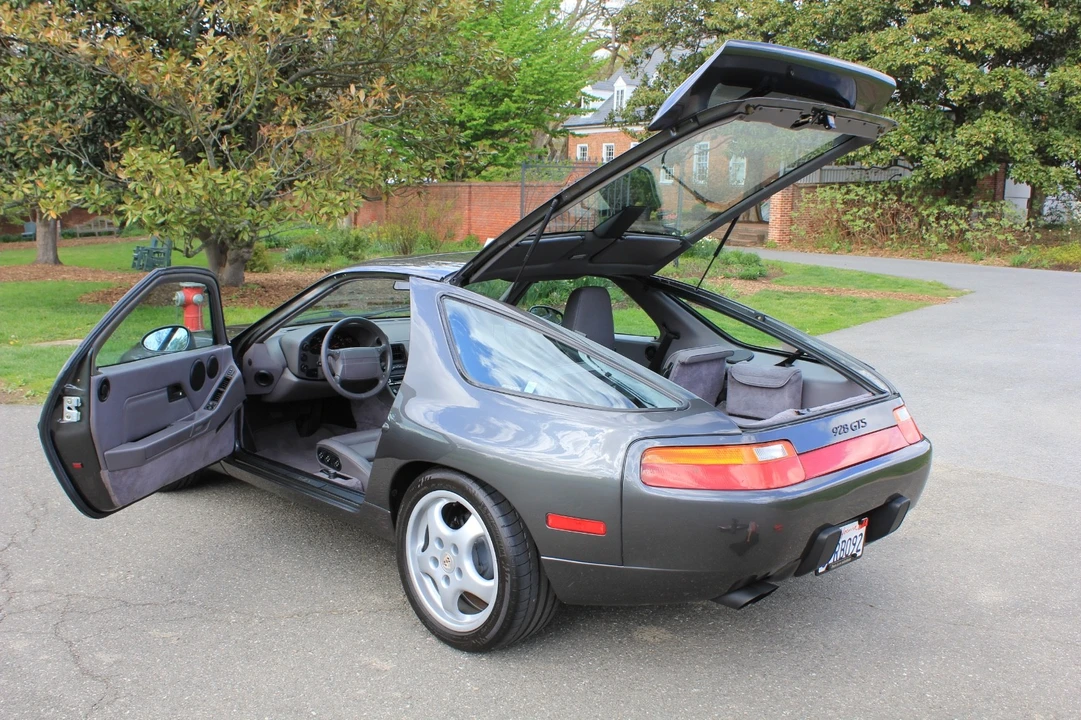 1993 Porsche 928 GTS - Image 13 of 31