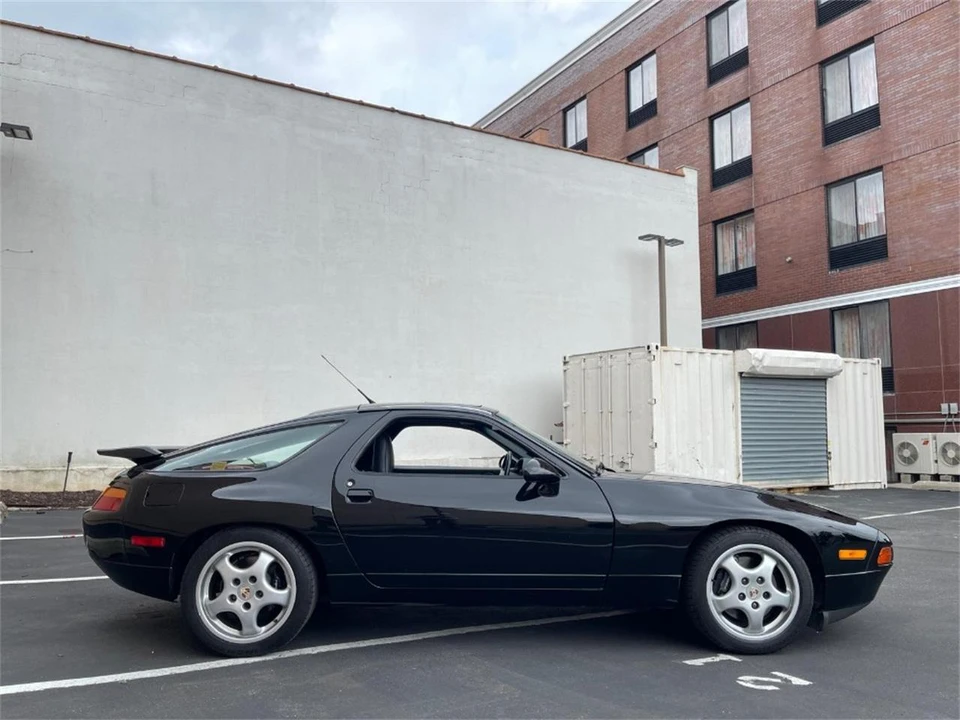 1993 Porsche 928 GTS - Image 3 of 10