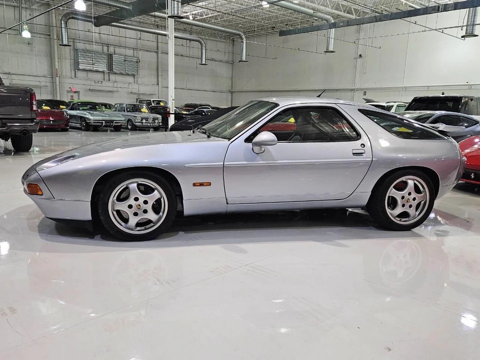 1993 Porsche 928 GTS - Image 17 of 31