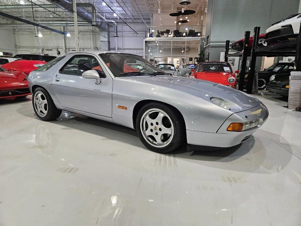 1993 Porsche 928 GTS - Image 5 of 31