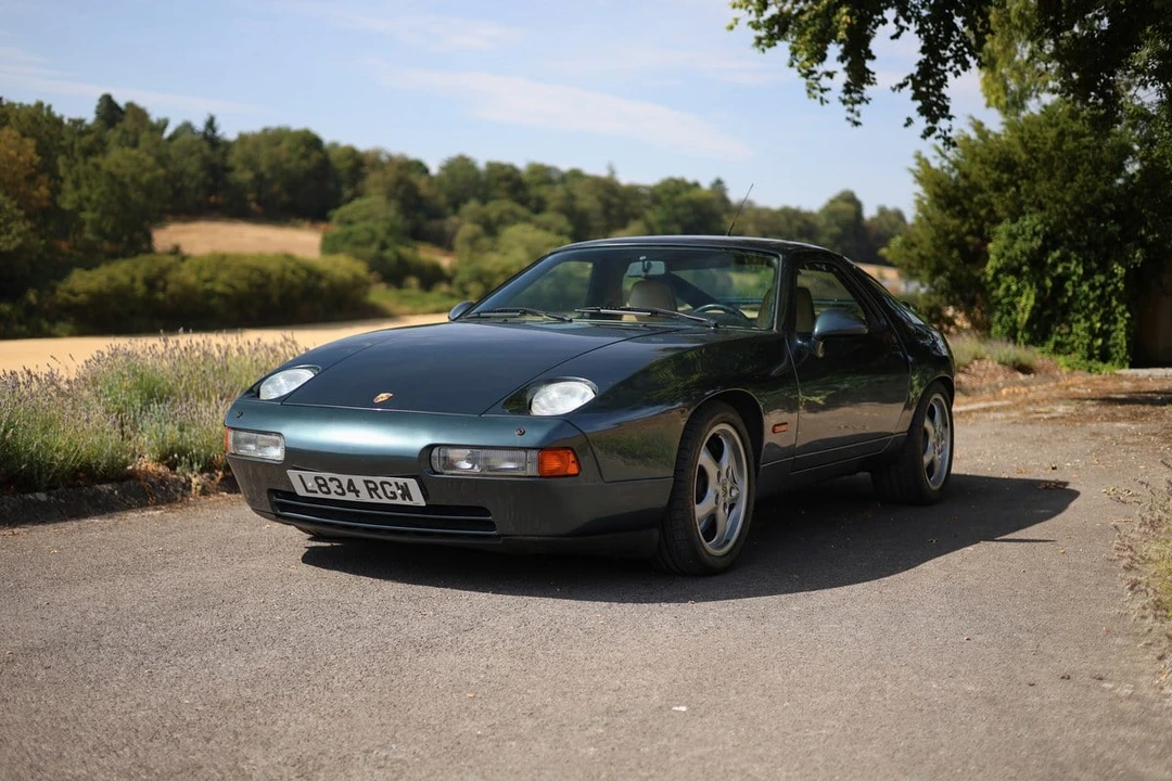 1993 Porsche 928 GTS - Image 14 of 30