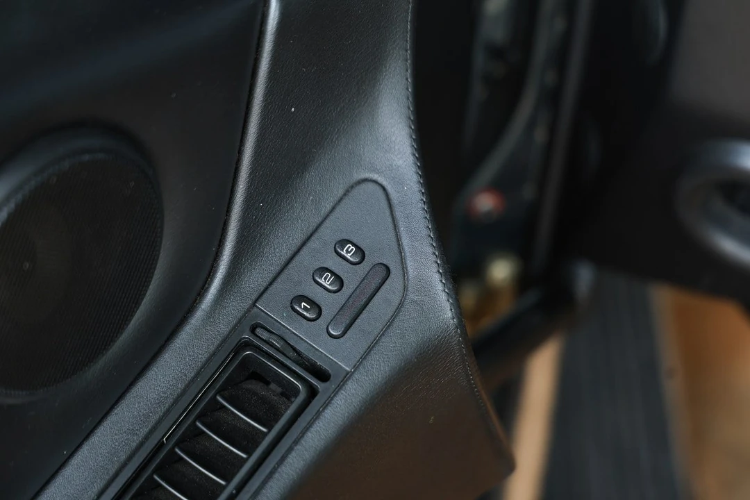 1993 Porsche 928 GTS - Image 23 of 30