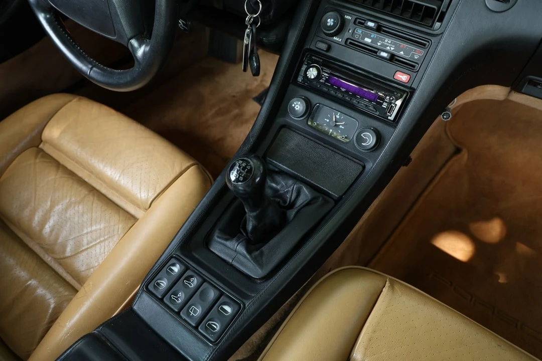1993 Porsche 928 GTS - Image 12 of 30