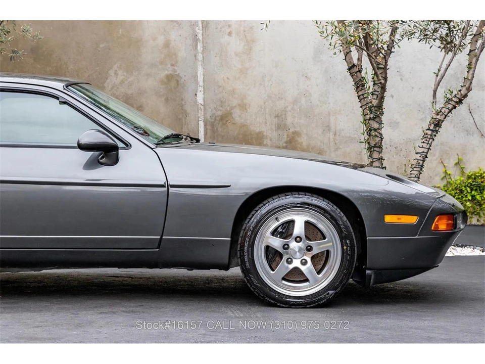 1993 Porsche 928 GTS - Image 10 of 31