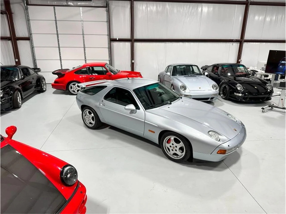 1993 Porsche 928 GTS - Image 13 of 31