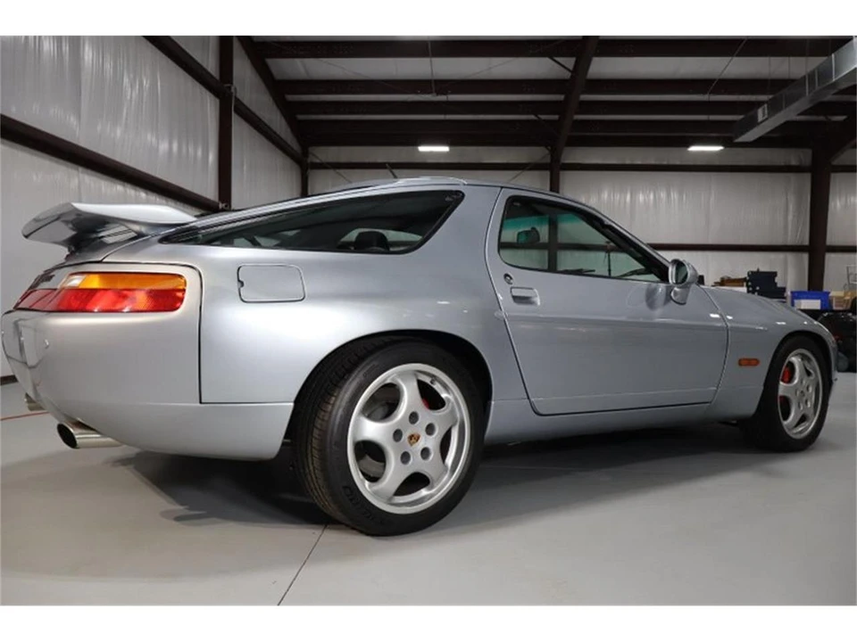1993 Porsche 928 GTS - Image 9 of 31