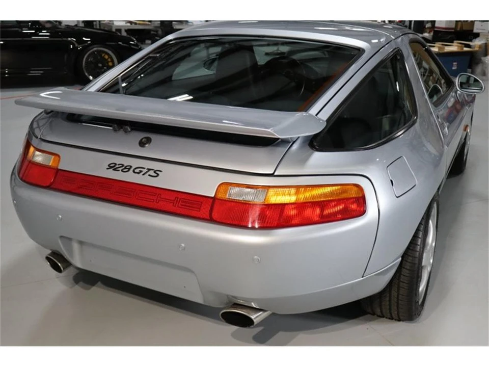 1993 Porsche 928 GTS - Image 8 of 31