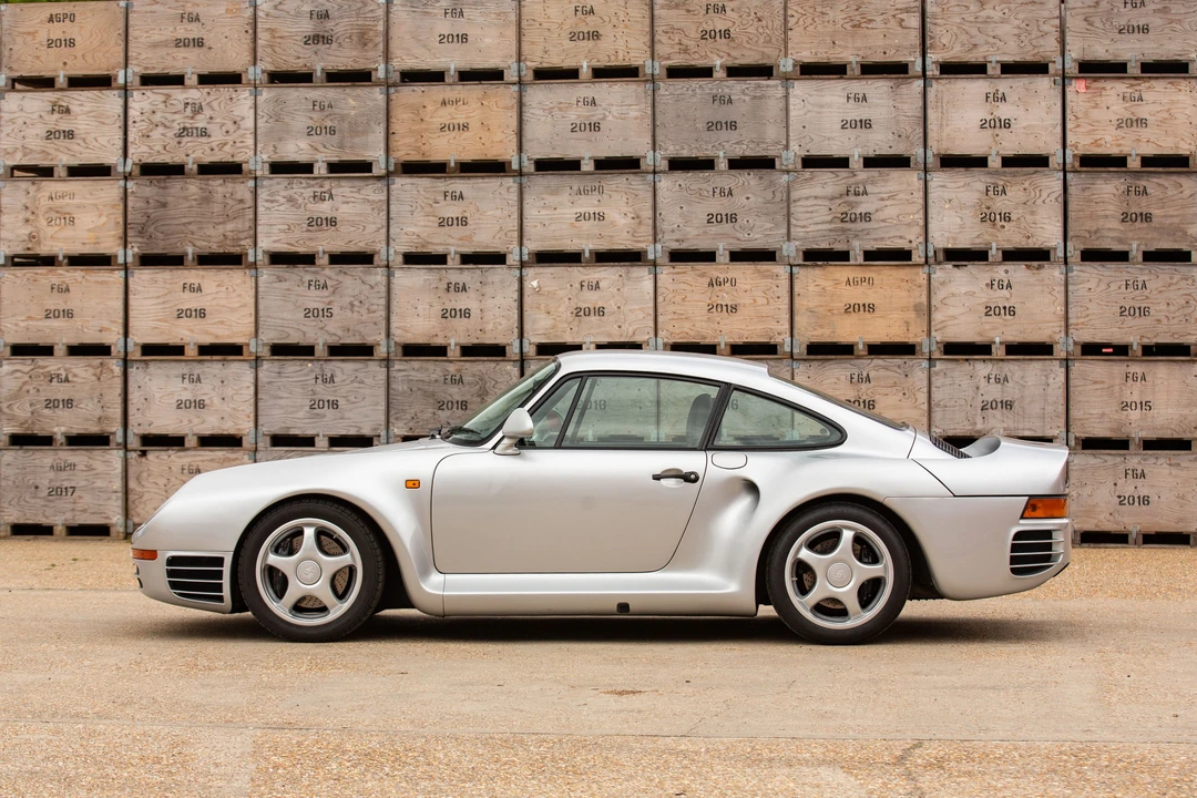 1993 Porsche 959 - Image 7 of 31