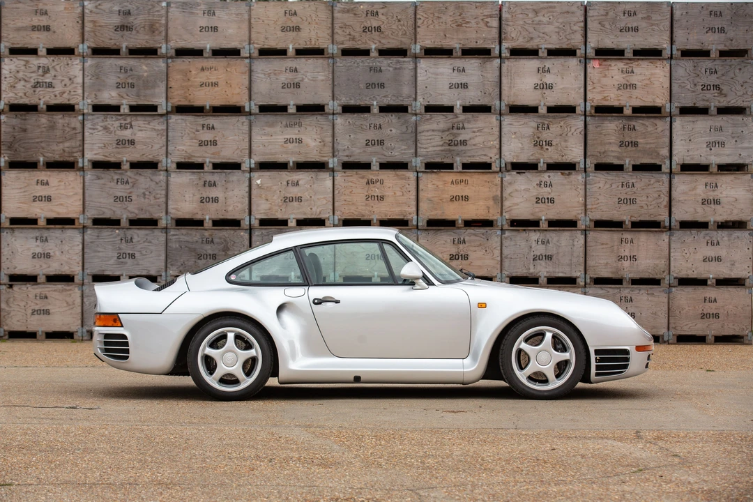 1993 Porsche 959 - Image 17 of 31