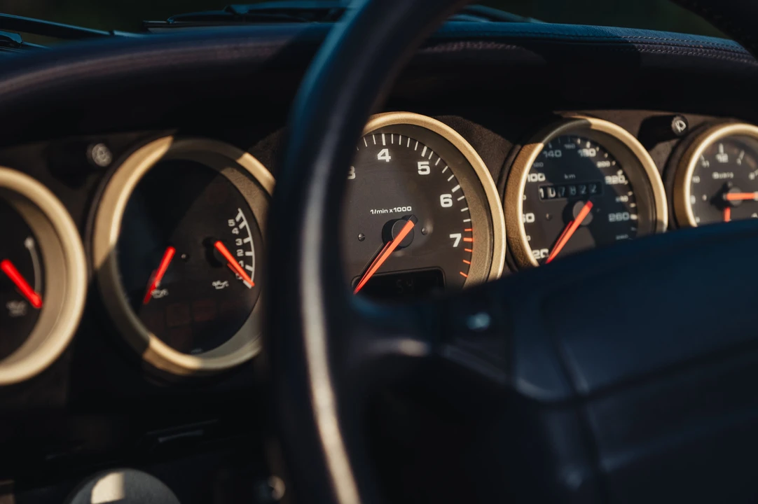 1993 Porsche 964 Carrera - Image 27 of 31