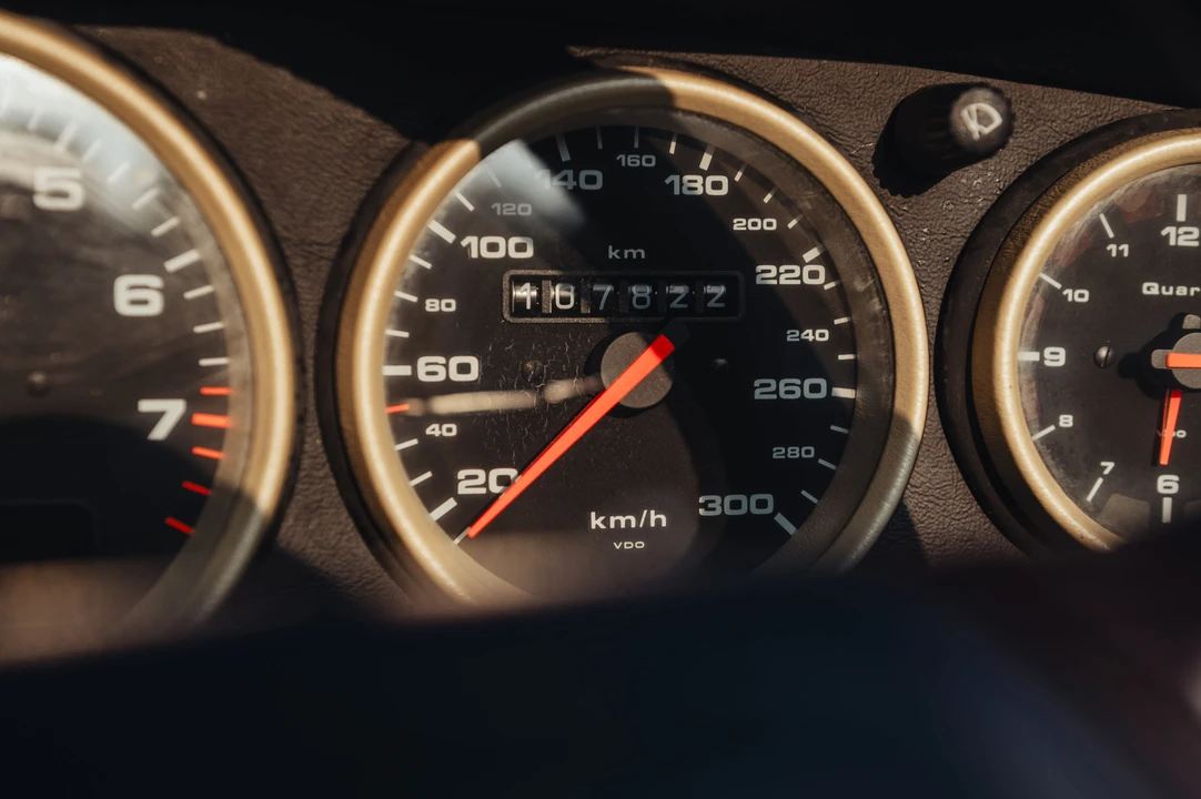 1993 Porsche 964 Carrera - Image 28 of 31
