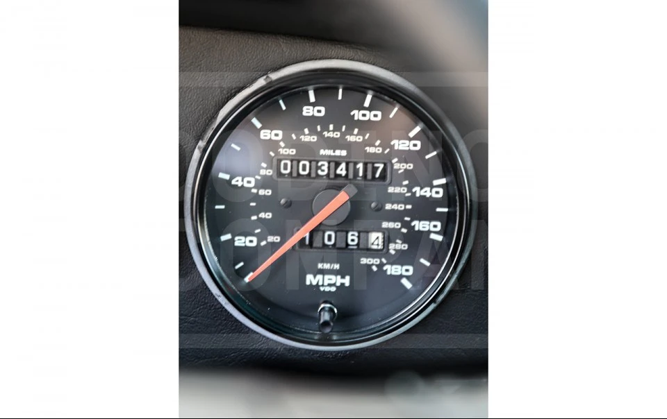 1993 Porsche 964 Carrera 4 - Image 10 of 19