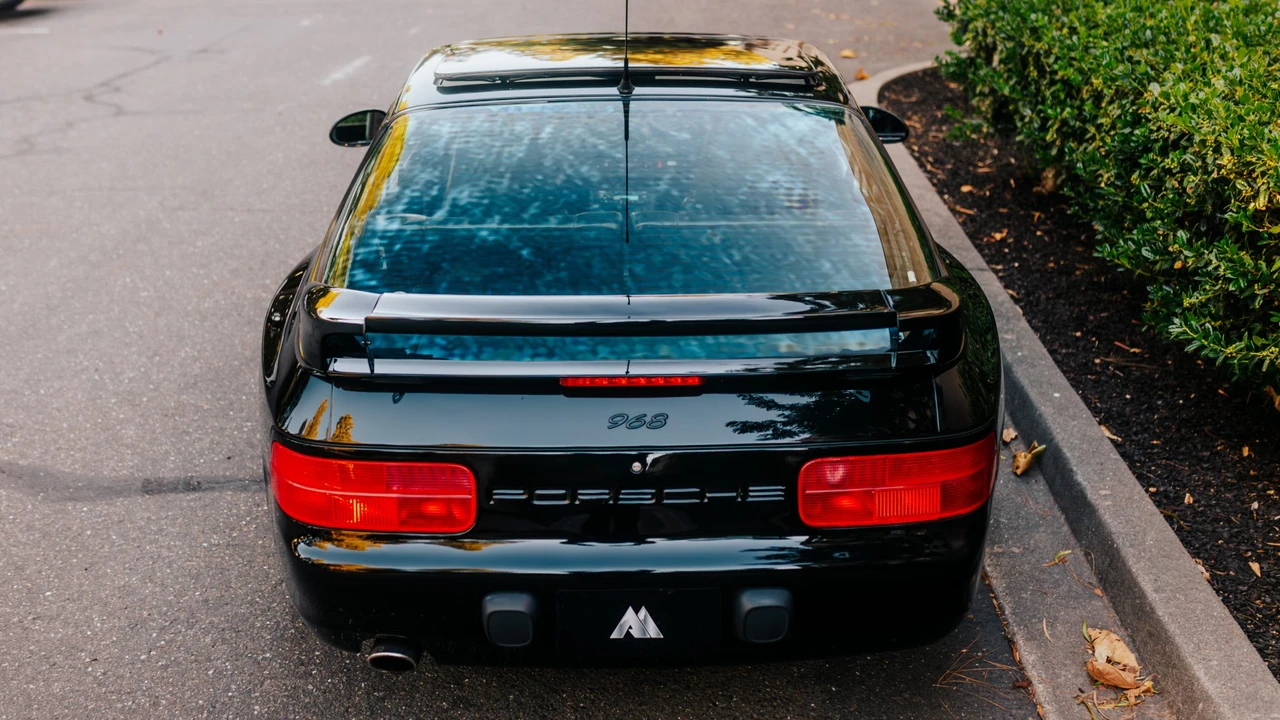1993 Porsche 968 - Image 15 of 31