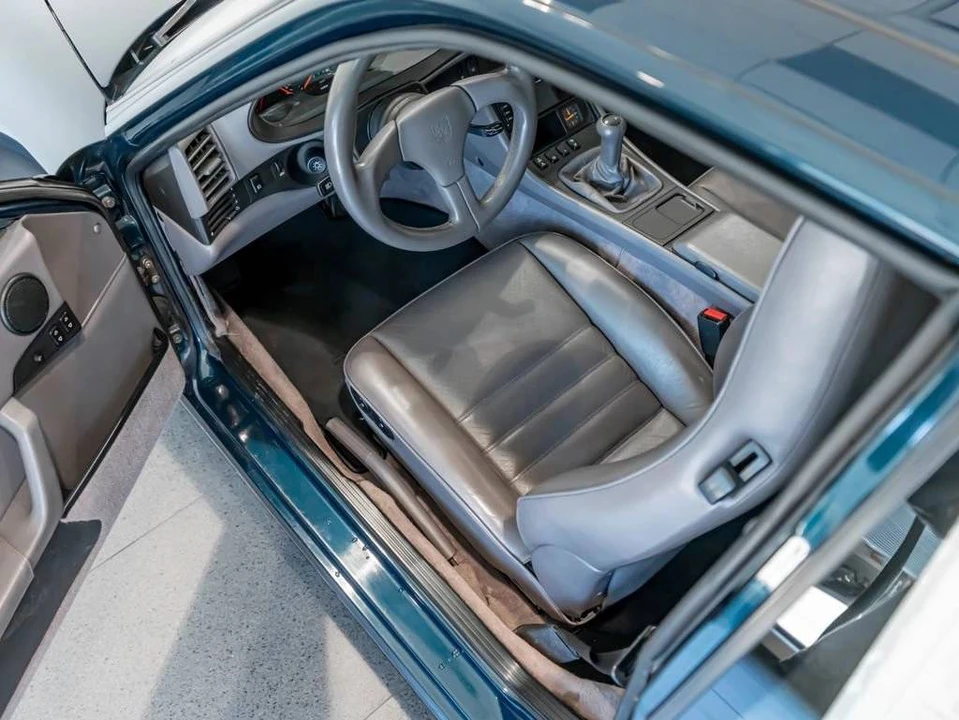 1993 Porsche 968 - Image 4 of 5