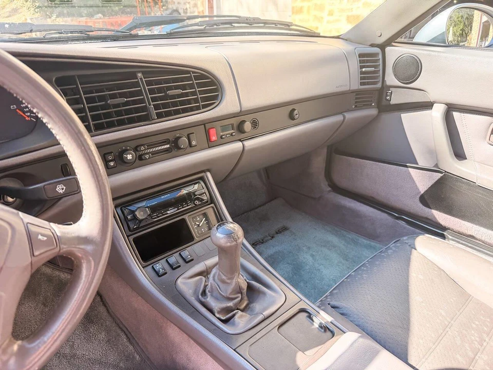 1993 Porsche 968 - Image 17 of 26