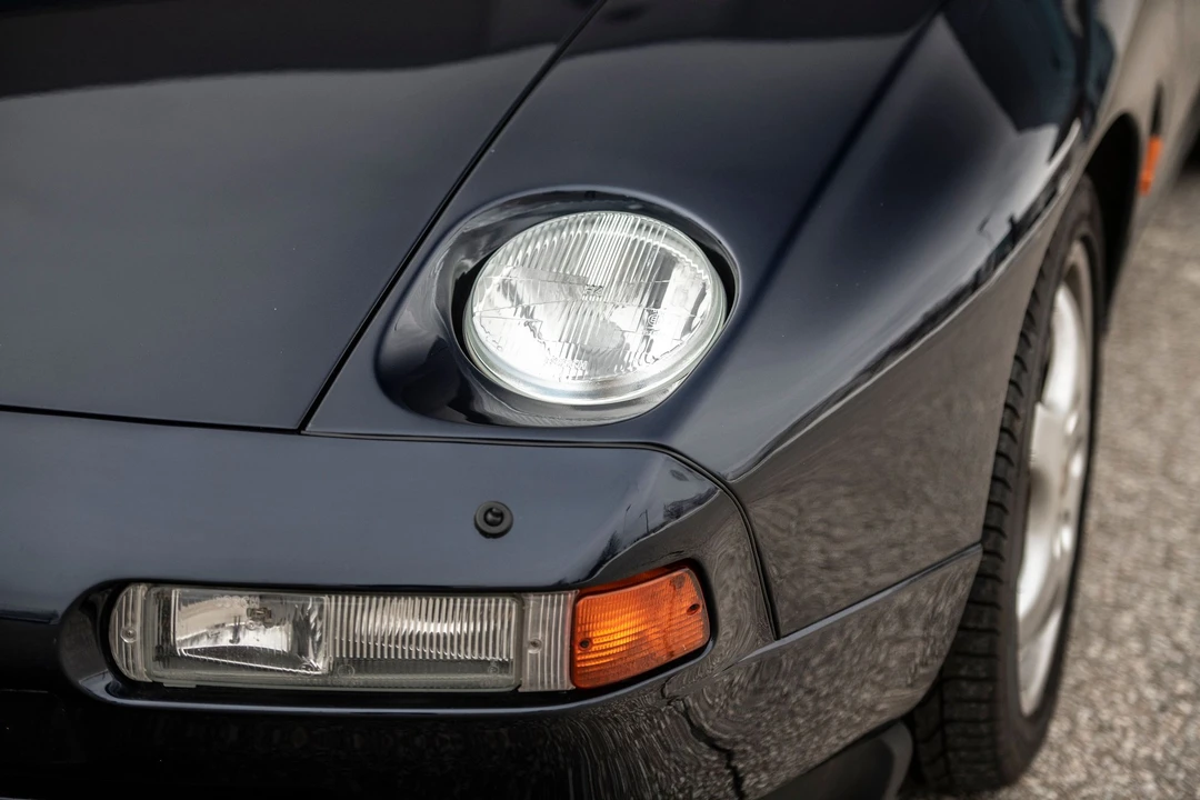 1993 Porsche 928 GTS - Image 7 of 27