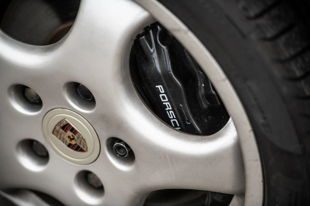 1993 Porsche 928 GTS - Image 8 of 27
