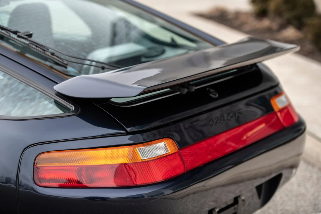 1993 Porsche 928 GTS - Image 9 of 27
