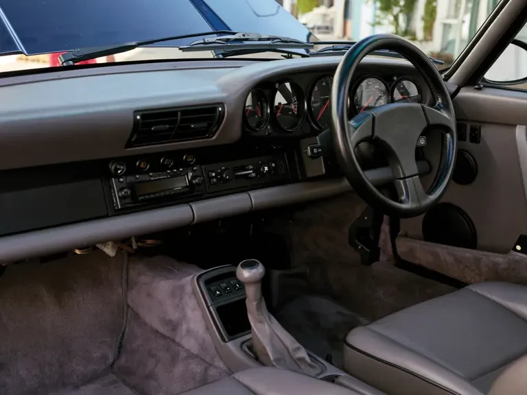 1993 Porsche 911 - Image 10 of 31