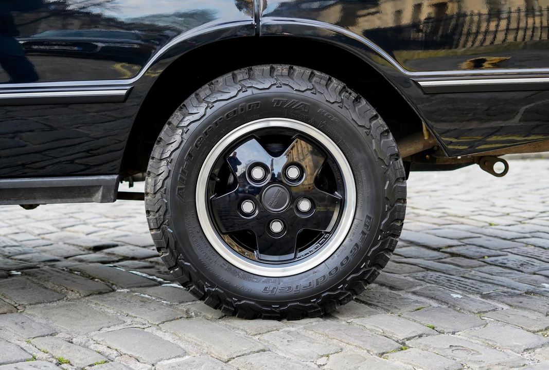 1993 Land Rover Range Rover Classic - Image 16 of 31