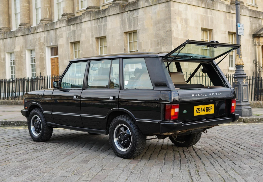1993 Land Rover Range Rover Classic - Image 18 of 31