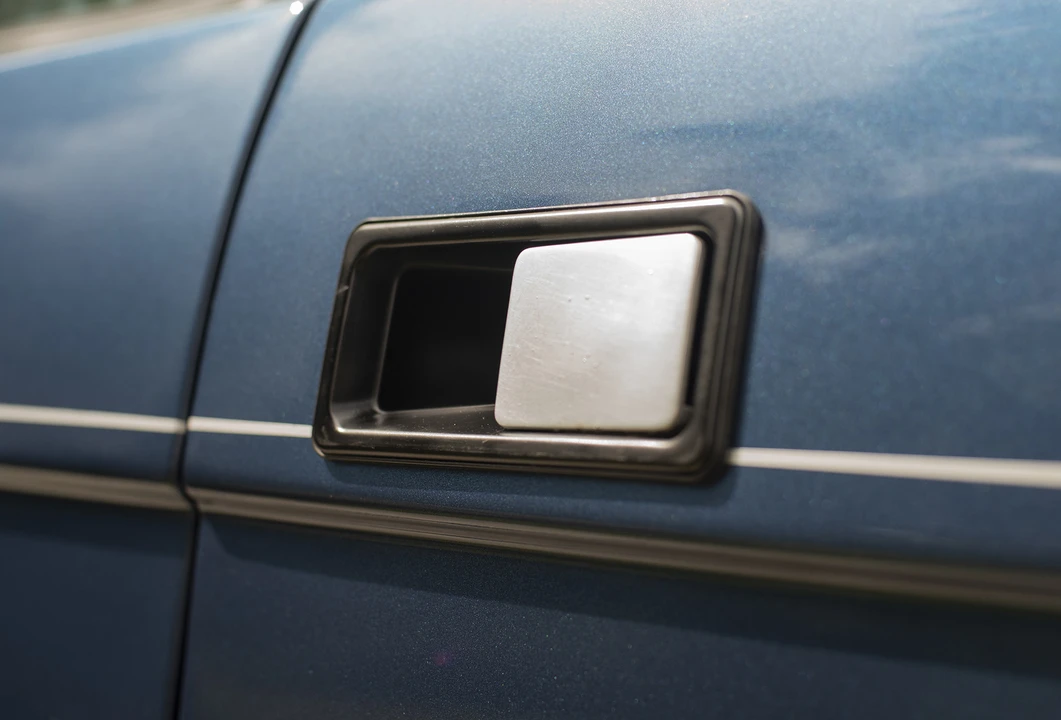 1993 Land Rover Range Rover Classic - Image 30 of 31