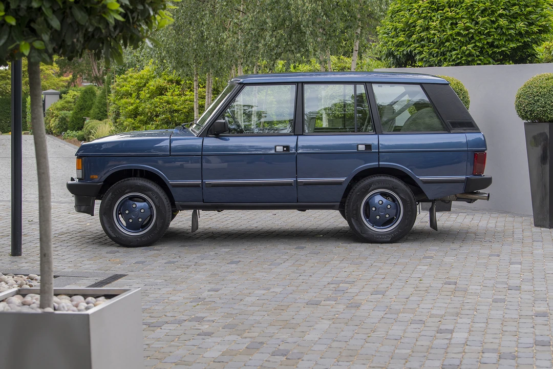 1993 Land Rover Range Rover Classic - Image 12 of 31