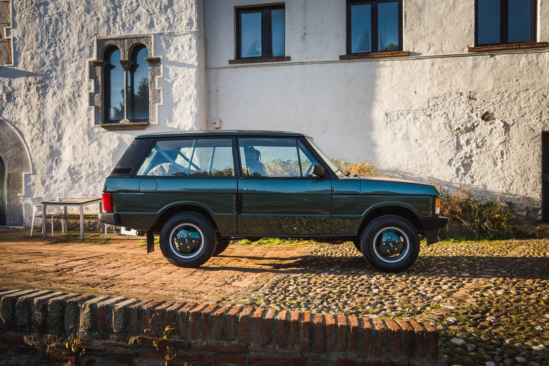 1993 Land Rover Range Rover Classic - Image 8 of 31