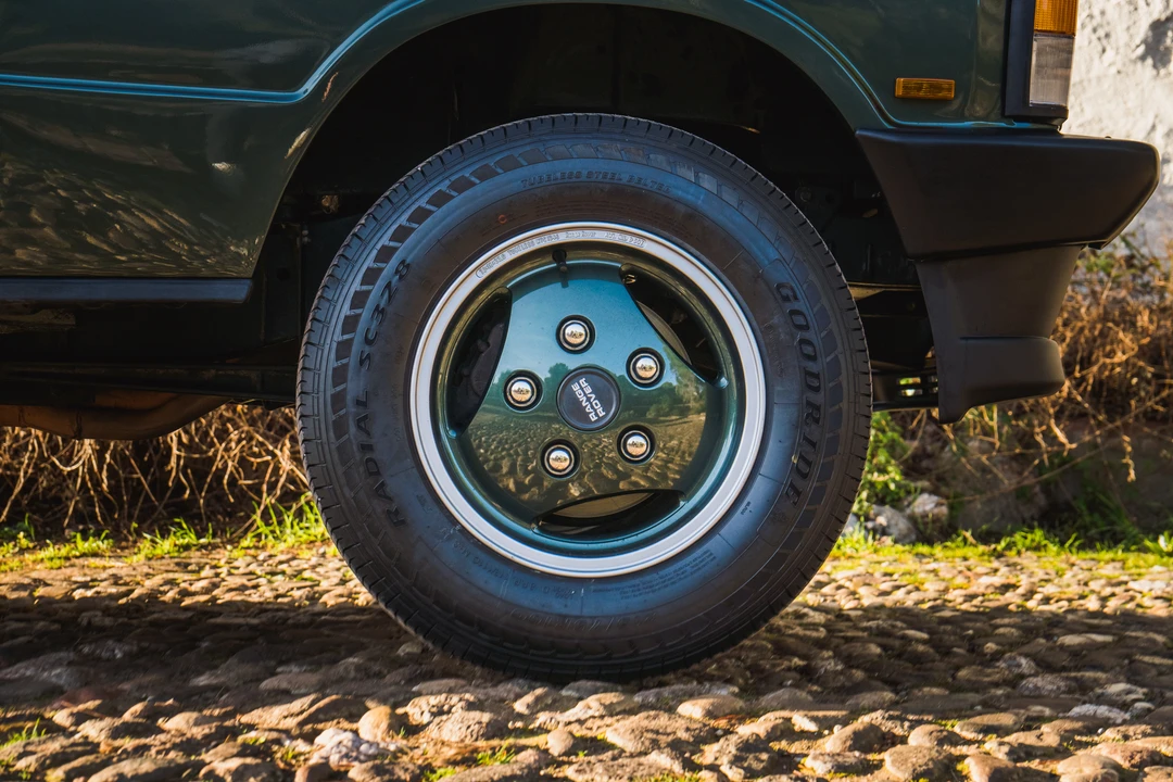 1993 Land Rover Range Rover Classic - Image 21 of 31