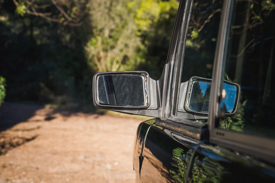1993 Land Rover Range Rover Classic - Image 14 of 31