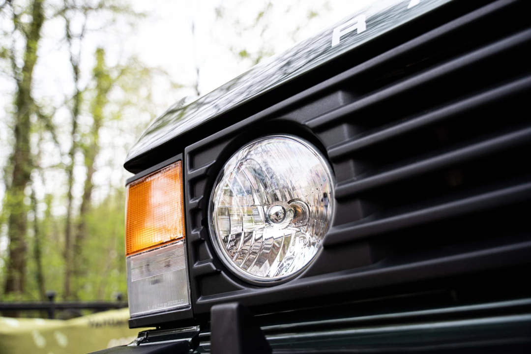 1993 Land Rover Range Rover Classic - Image 12 of 31