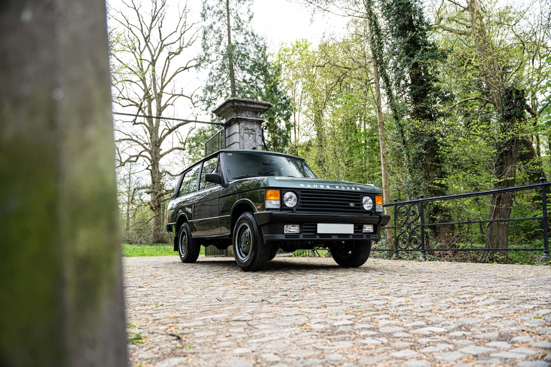 1993 Land Rover Range Rover Classic - Image 8 of 31