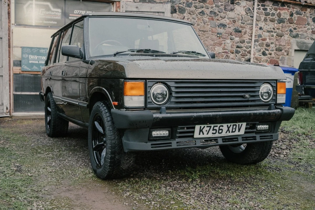 1993 Land Rover Range Rover Classic - Image 9 of 30