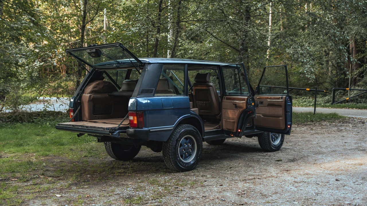 1993 Land Rover Range Rover Classic - Image 13 of 31