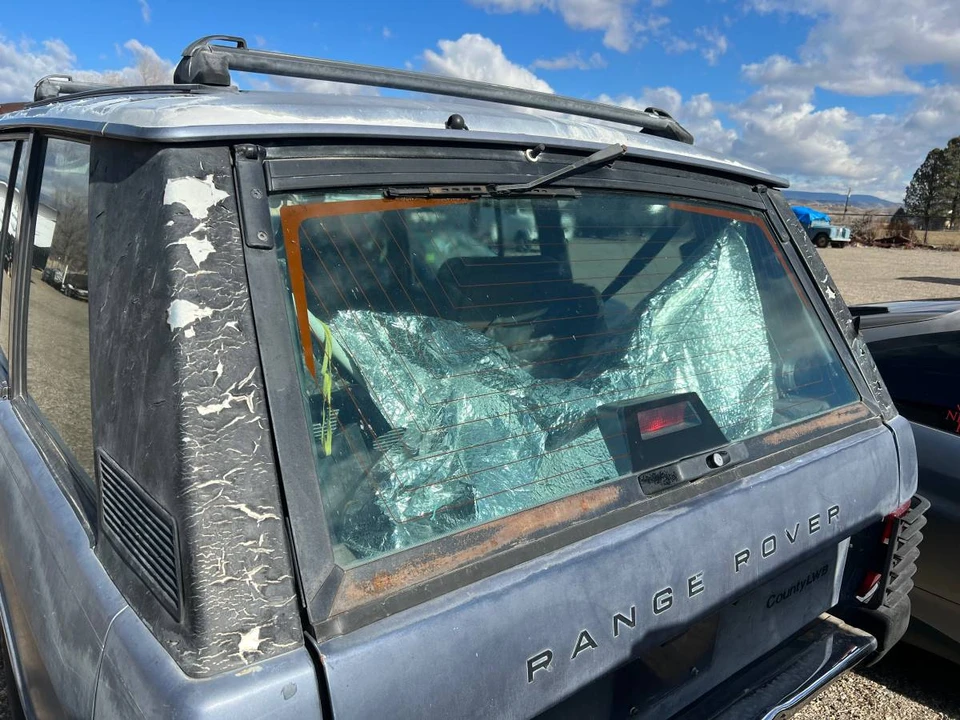 1993 Land Rover Range Rover Classic - Image 13 of 24